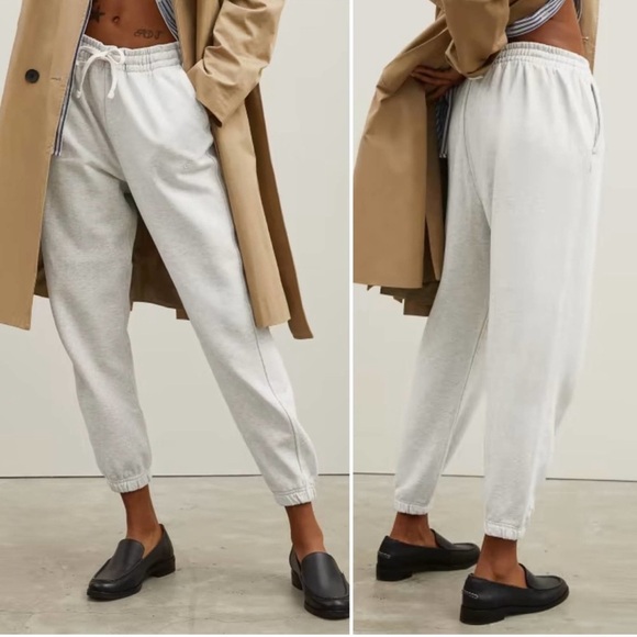 Everlane Pants - Everlane The Track Jogger Sweatpants Heather gray Preowned size XS tiny markings
